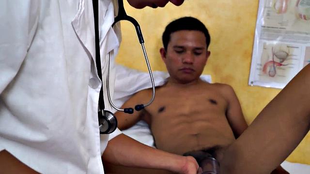 Analgaping Asian twink drilled by doc in the hospital