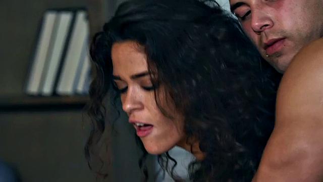 Bisexual menage a trois with curly beauty