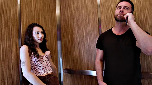 NAUGHTY EXHIBITIONIST LIZ JORDAN SEDUCES STRANGER SETH GAMBLE FOR HOT SEX IN ELEVATOR