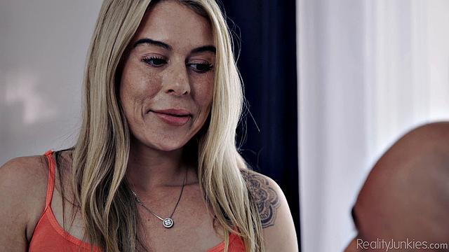 Big Dicks Tiny Chicks 10 - Summer Vixen