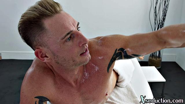 Cockhungry masseuse cockriding client