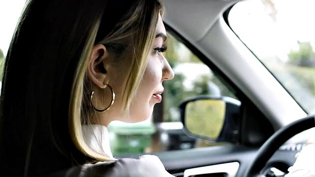 Lez dirty seduces naughty dyke bae while fingering