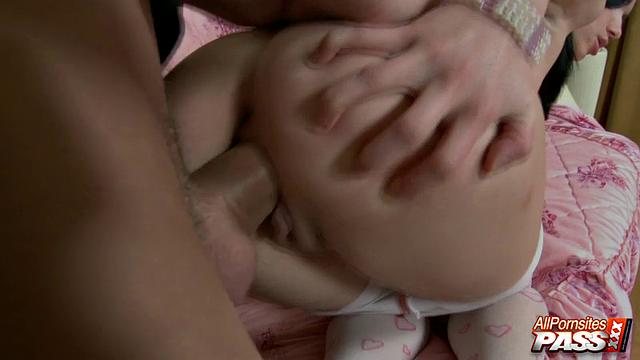 Shy teen loosens up for a cock