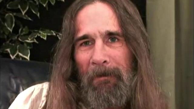 I really wanted to get more of David, as he shoots a great cum load, but he seems to have dropped out of sight. He's an ex-navy man who makes his living as a welder, but music and his guitar are his true passion.