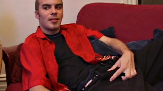 Jasper Jacks Off