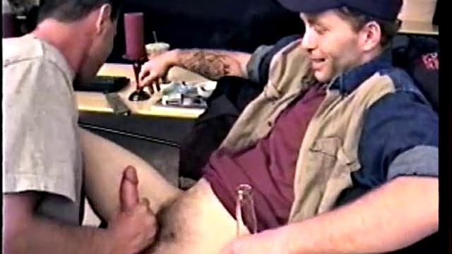 Straight Johnny Enjoys Blowjobs