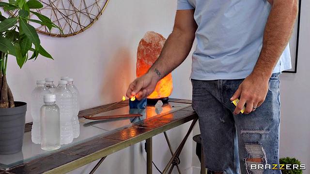 Deep Massaging With Annabel