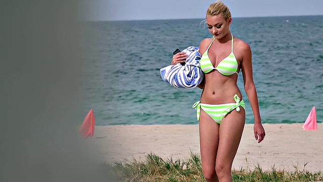 Natural Euro Hottie Gets Pounded