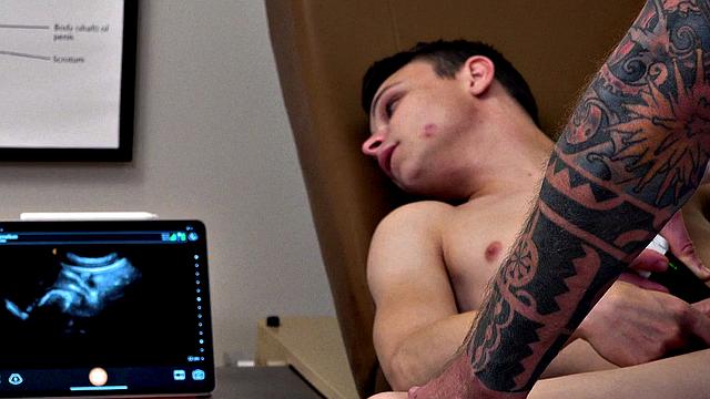 Tiny guy barebacked by hunk during ultrasound in infirmary