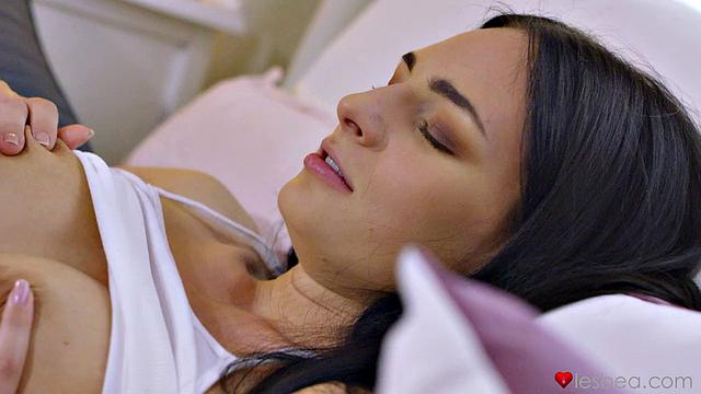 Pretty European girls' lesbian lust