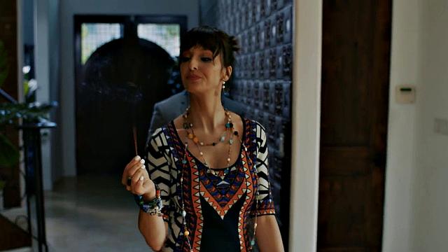 Curvy MILF riding cock before cumshot in mouth