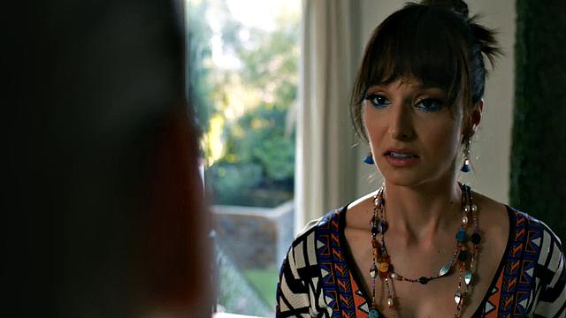 Curvy MILF riding cock before cumshot in mouth