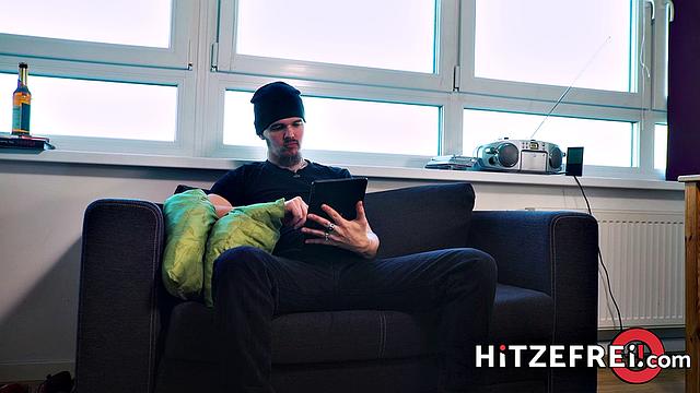 Hot Online Date In Car