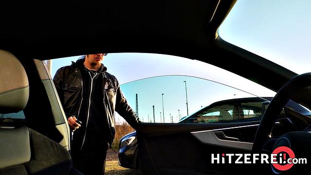 Hot Online Date In Car