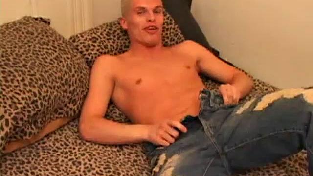 Kenneth Price Jerks His Meat