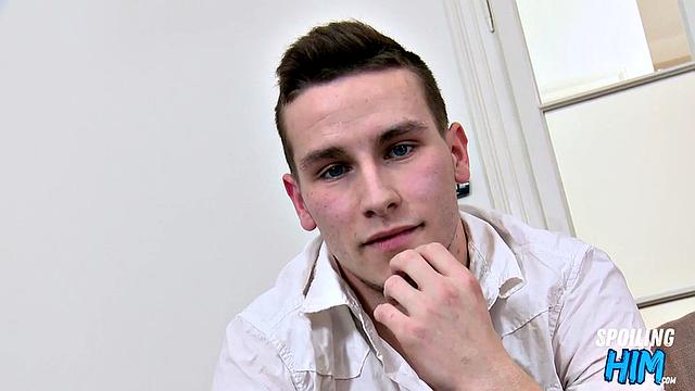 Skinny cute twink enjoys sucking