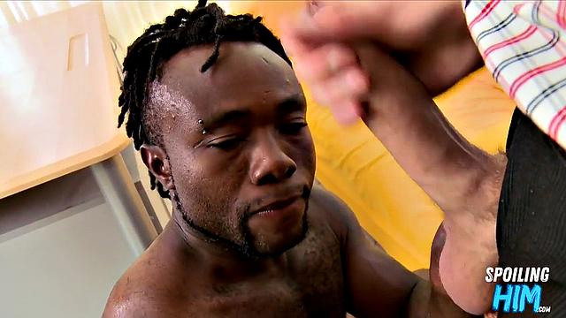 Nasty ebony assfucked at casting