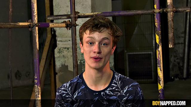 Гибкий парень Алекс - супер-послушный. Часть 3. Алекс Фо и Себастьян Кейн