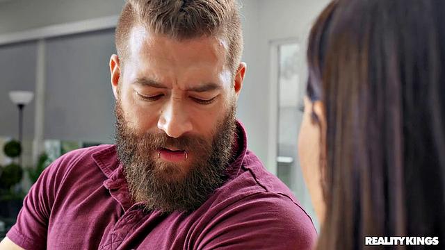 Dildo Babe Goes Ahegao