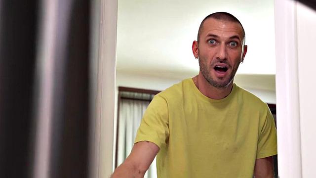 Bigass n bigboobs ebony and white babe 3way banged in hostel