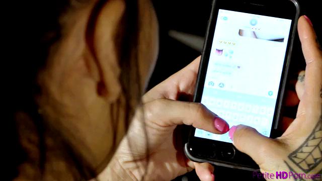 Ass To Grass - S1:E8