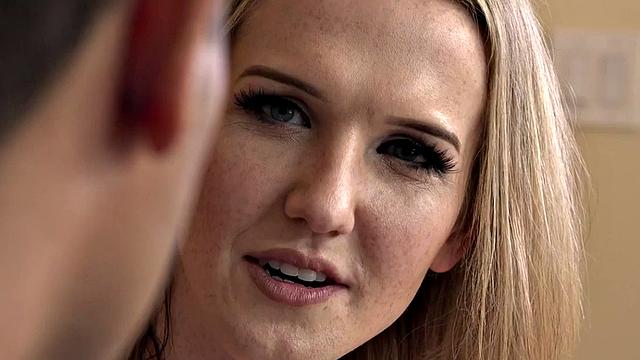 Busty cheerleader sucked and drilled in erotic couple