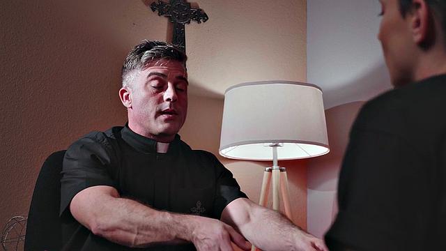 Amateur f2m cocksucked