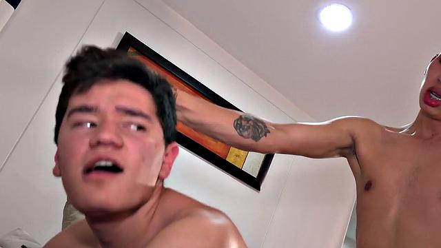 Amateur Latin twink barebacks lover in homemade video