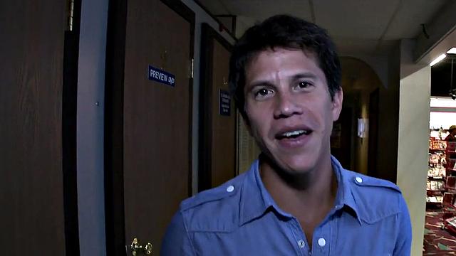 Fooled Asian dude gets gloryhole gay oral