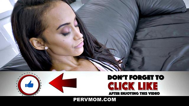 Calming MILF Coochie Pampering