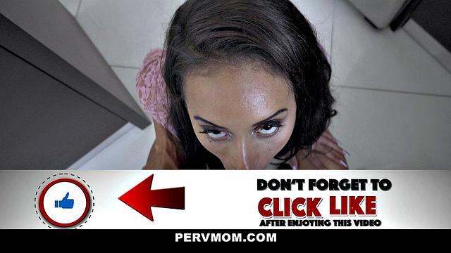 Calming MILF Coochie Pampering