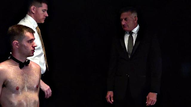 THE BOY MAXX Chapter 1 - Grooming