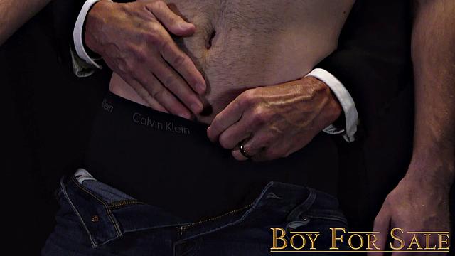 THE BOY MAXX Chapter 1 - Grooming