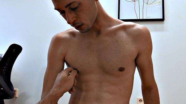 Real straight stud gives blowjob and handjob to gay dude in POV