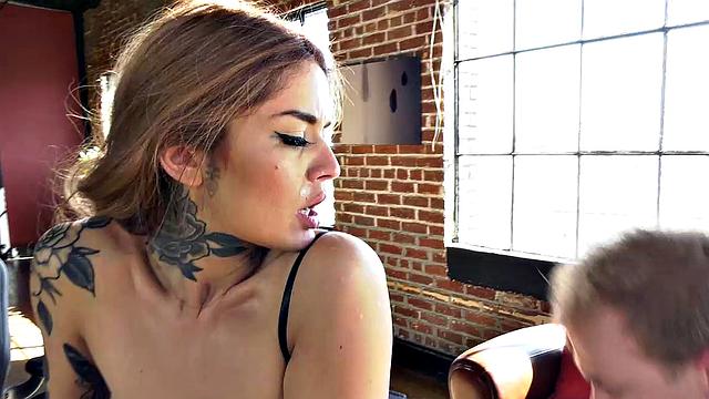 Tattooed Babe Vanessa Vega Masturbates At Work And Fucks The Mail Boy Behind