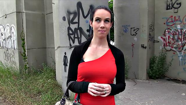 Wannabe Model Bounces On Stranger's Dick In Public