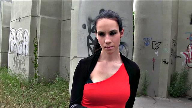 Wannabe Model Bounces On Stranger's Dick In Public