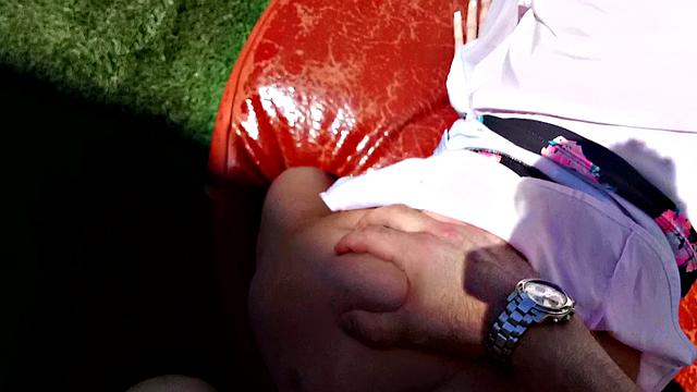 брюнетка raven bay сосёт и трахается на крыше