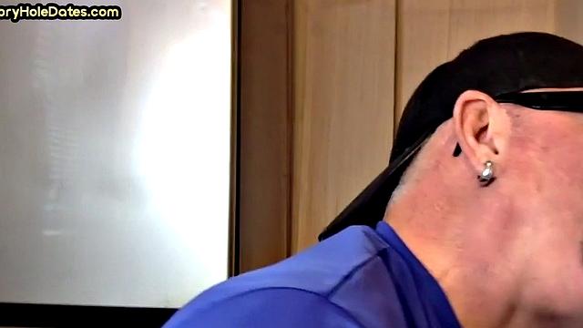 Real gloryhole amateur giving head