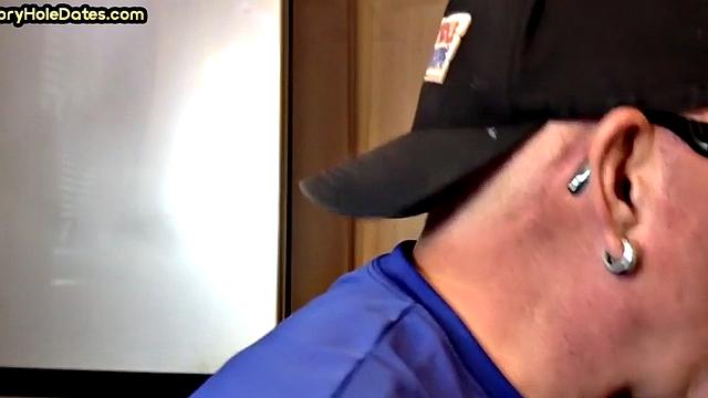 Real gloryhole amateur giving head