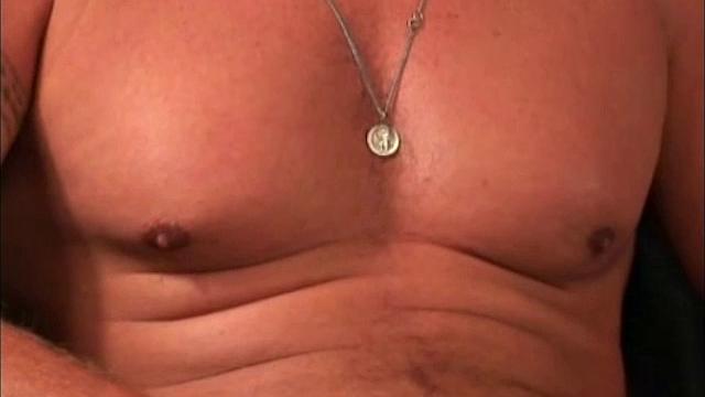 Friendly and level headed, 45 year old Ray is open to a variety of things. This heavy equipment operator enjoys life and the outdoors. He especially loves riding his Harley through the mountains. He'd make a great lover...