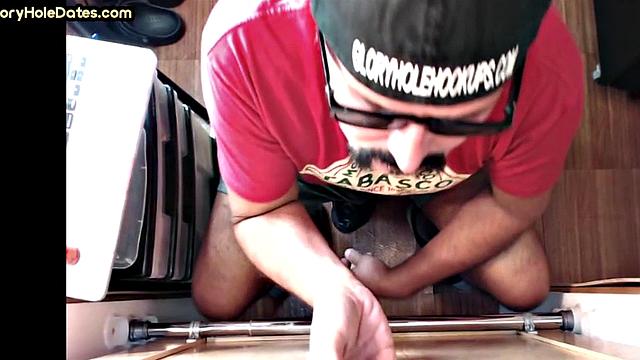 Gloryhole amateur mature gay sucks Black at home