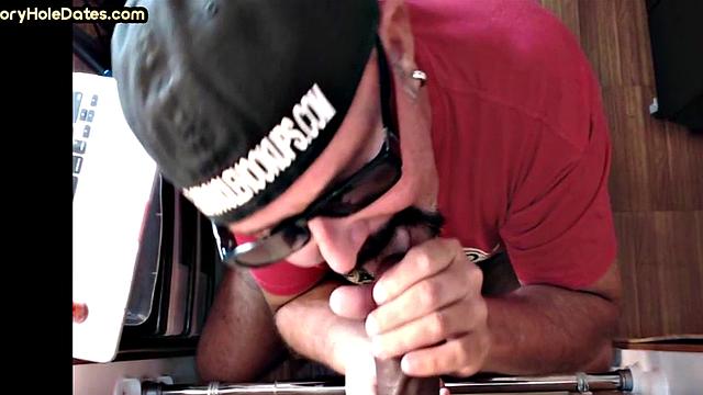 Gloryhole amateur mature gay sucks Black at home