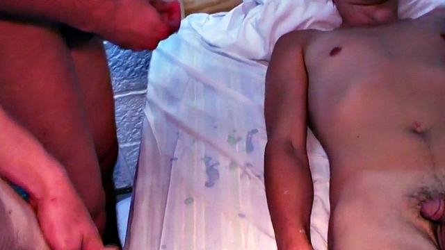 Amateur army studs suck and cum in dormitory sex