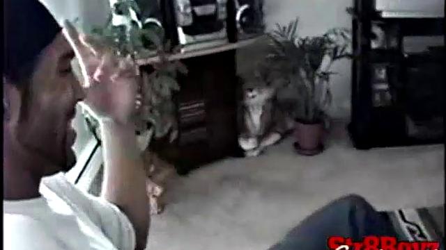 Sucking Straight Enrique