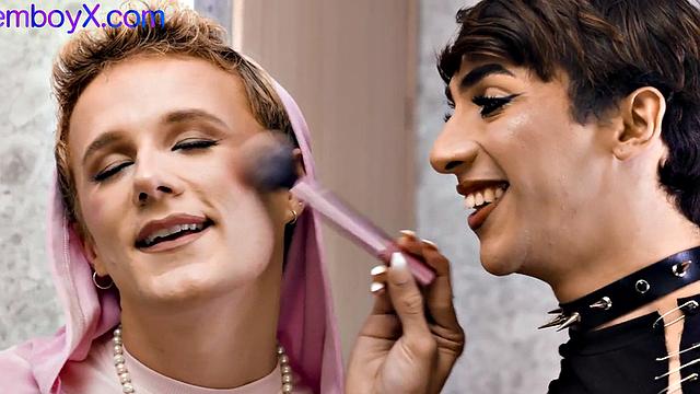 Glam trap lavenderboys menage a trois