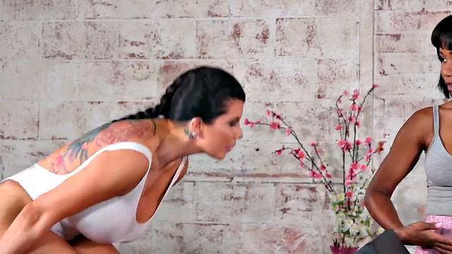 Oiled lez seduces perverted dyke after massaging