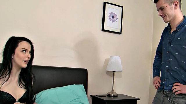 English Stepsis Alessa Savage Caught and Penetrated