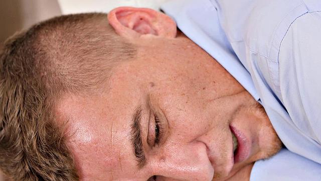 Smart housewife calms down angry spouse by giving him a rimjob