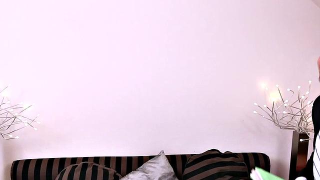 Foxy's First Threesome